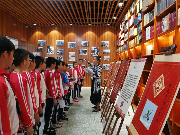 接待公园小学1.jpg