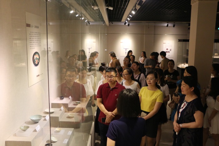 参观博物馆 (1).jpg