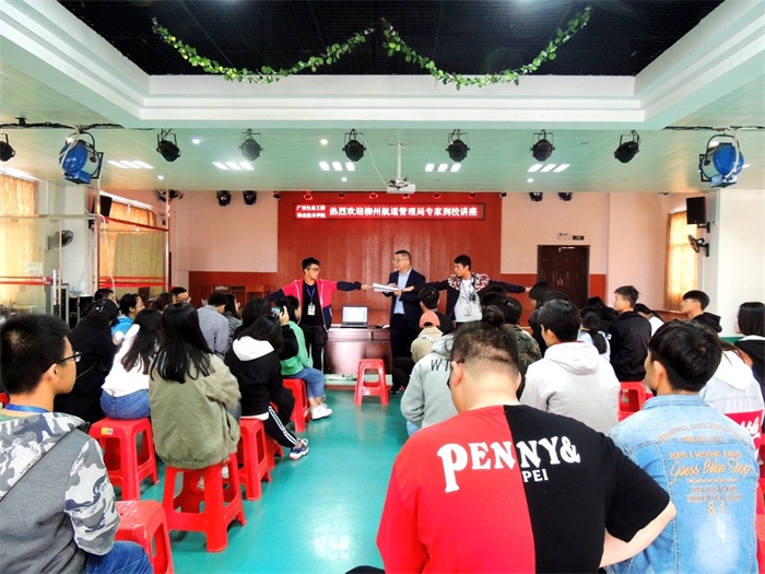 现场互动.jpg