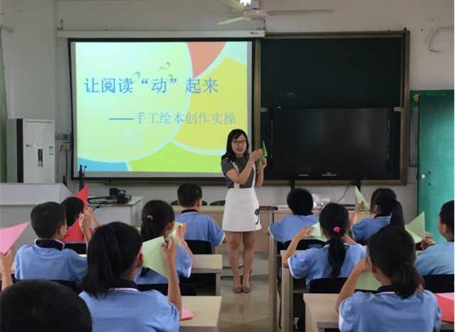 图书传递爱心 知识铸造梦想--柳州市图书馆“爱心分享 共沐书香”系列活动走进太阳村中心校857_副本.jpg