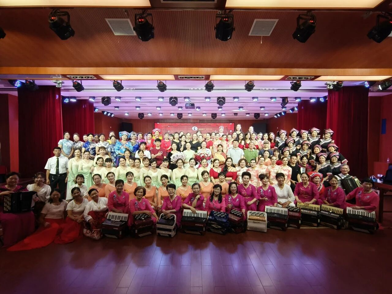 1762003717005006501.jpg 微信图片_20251101212317.jpg